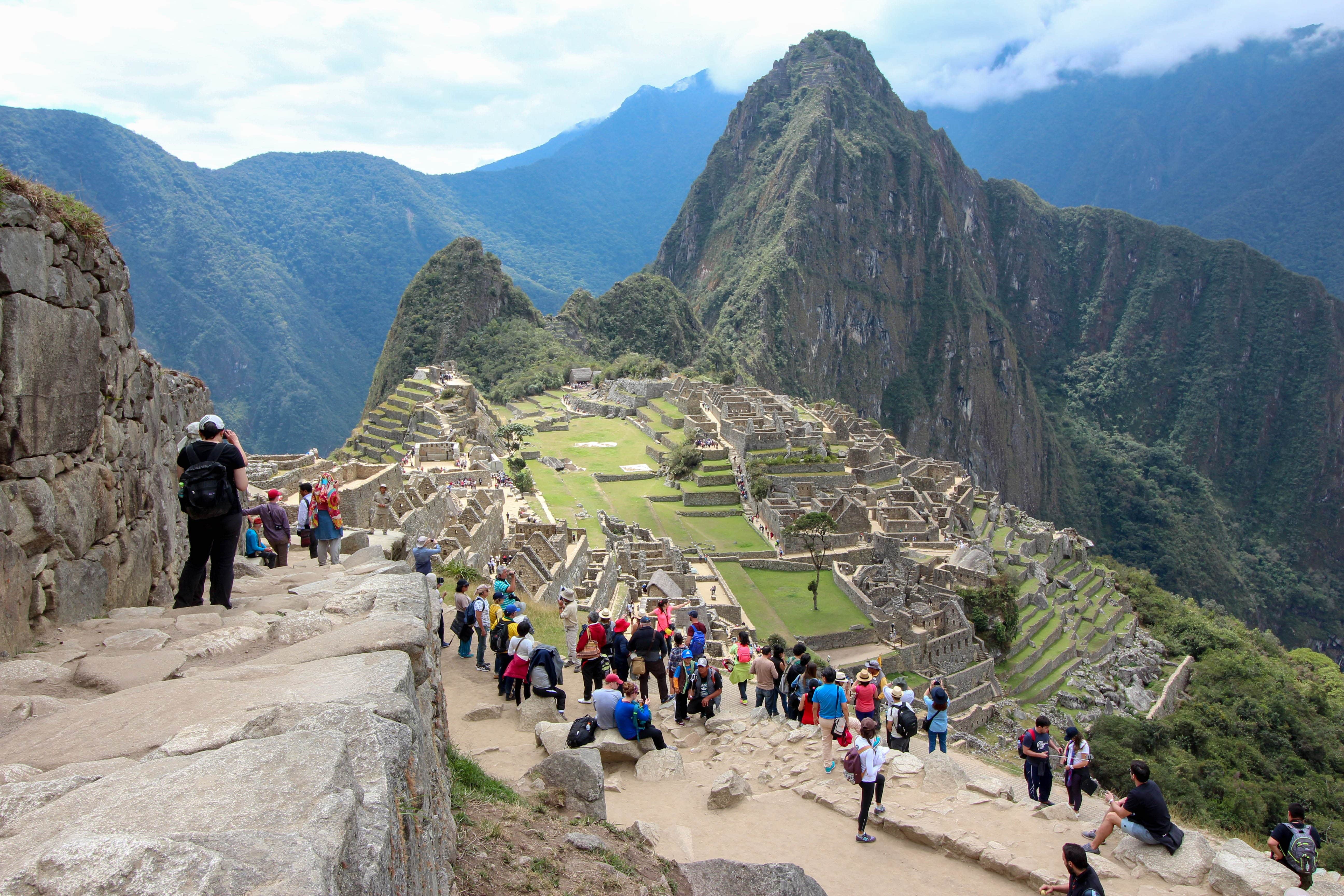 Many people hiking Machu Picchu