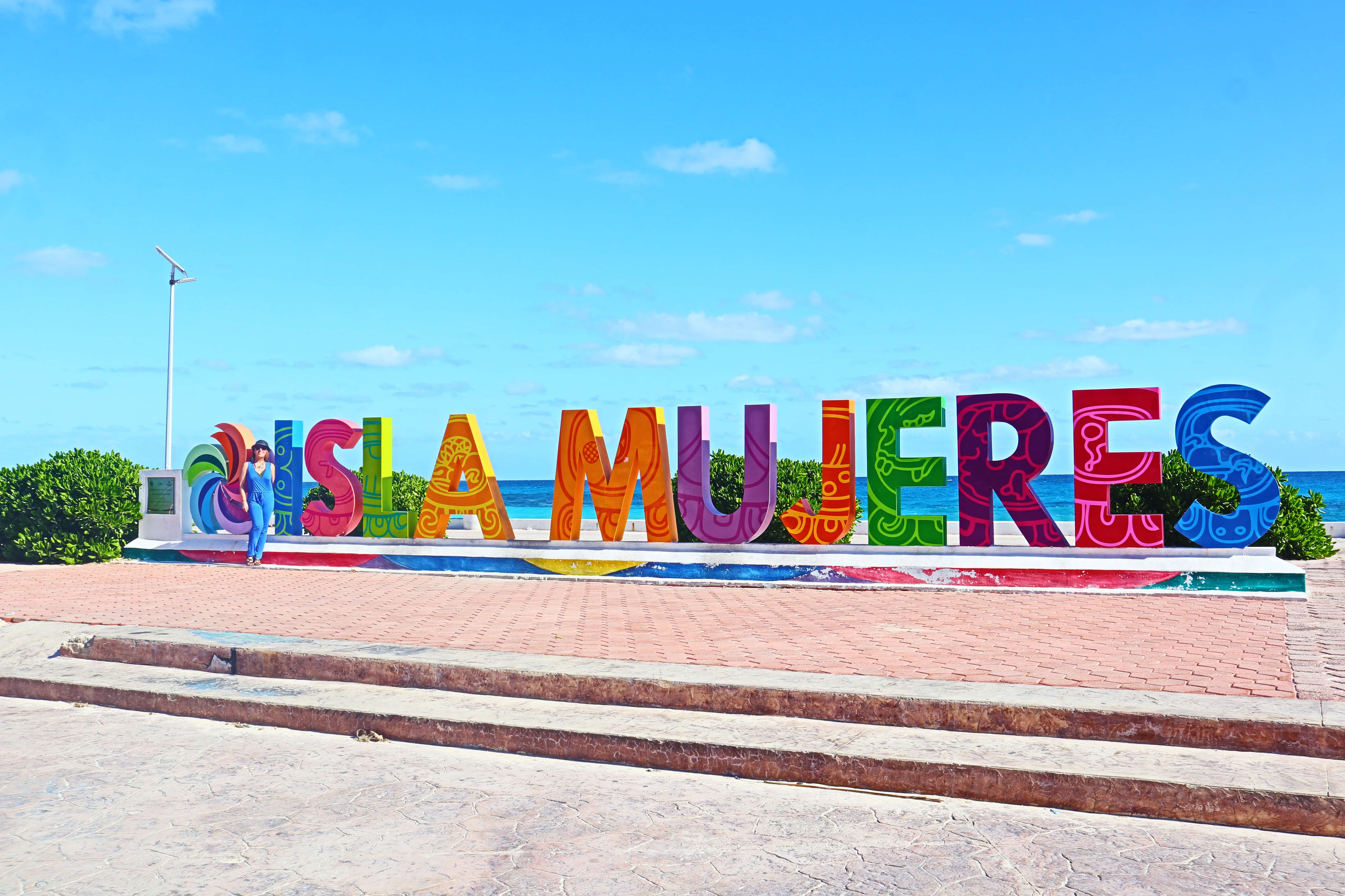 Isla Mujeres Sign
